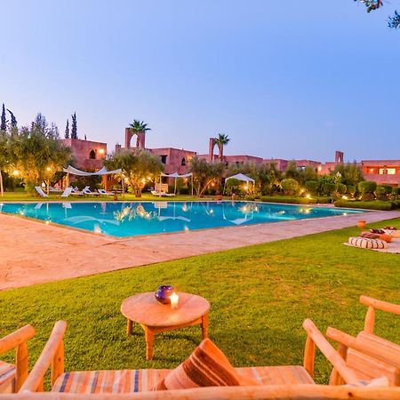 Les Jardins De Zyriab Bed & Breakfast Ait Hamid Bagian luar foto